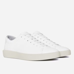 Size 8.5 Everlane ReLeather Tennis Shoe white